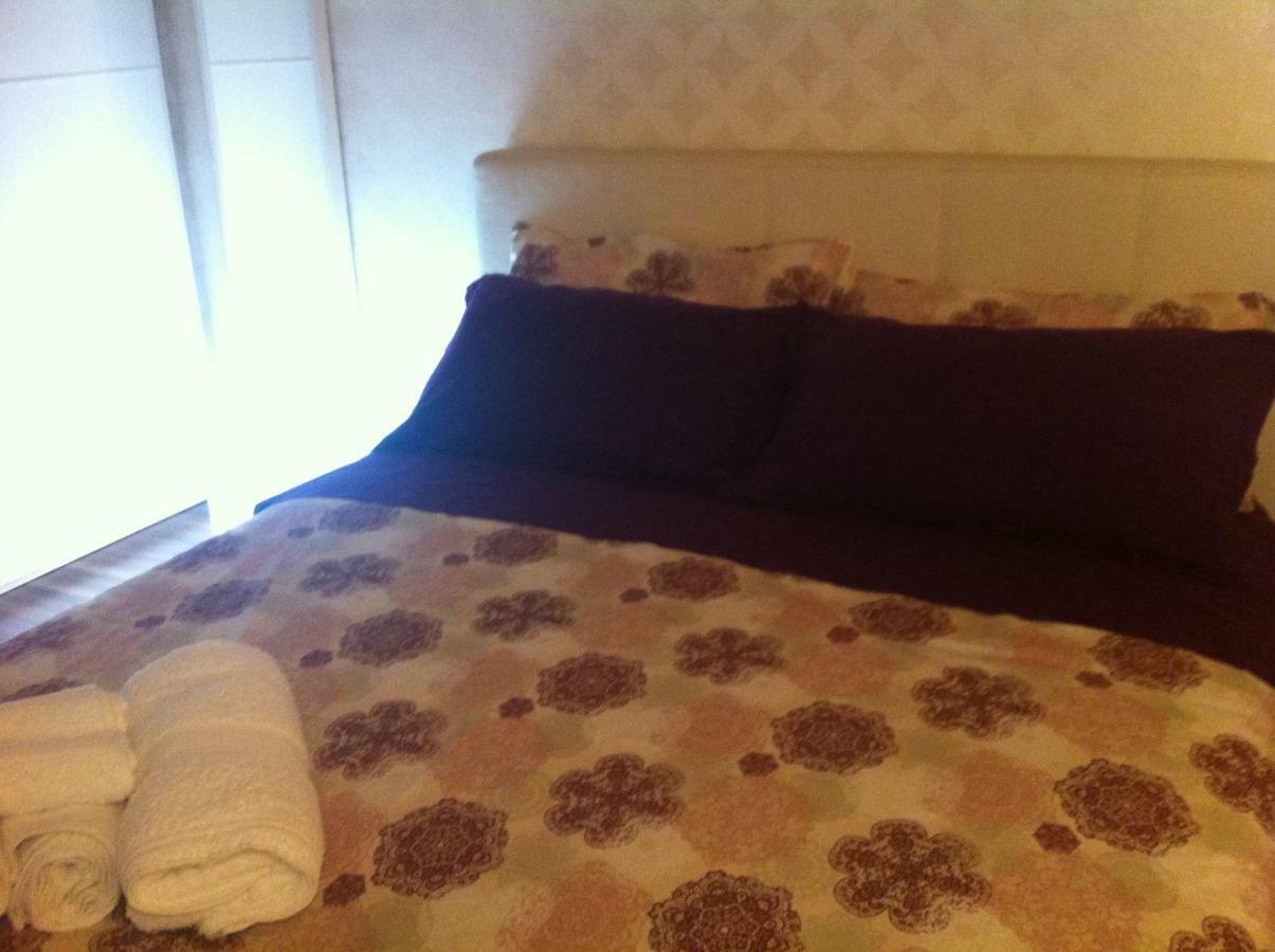 Appartamento In Centro Storico Асти Екстериор снимка